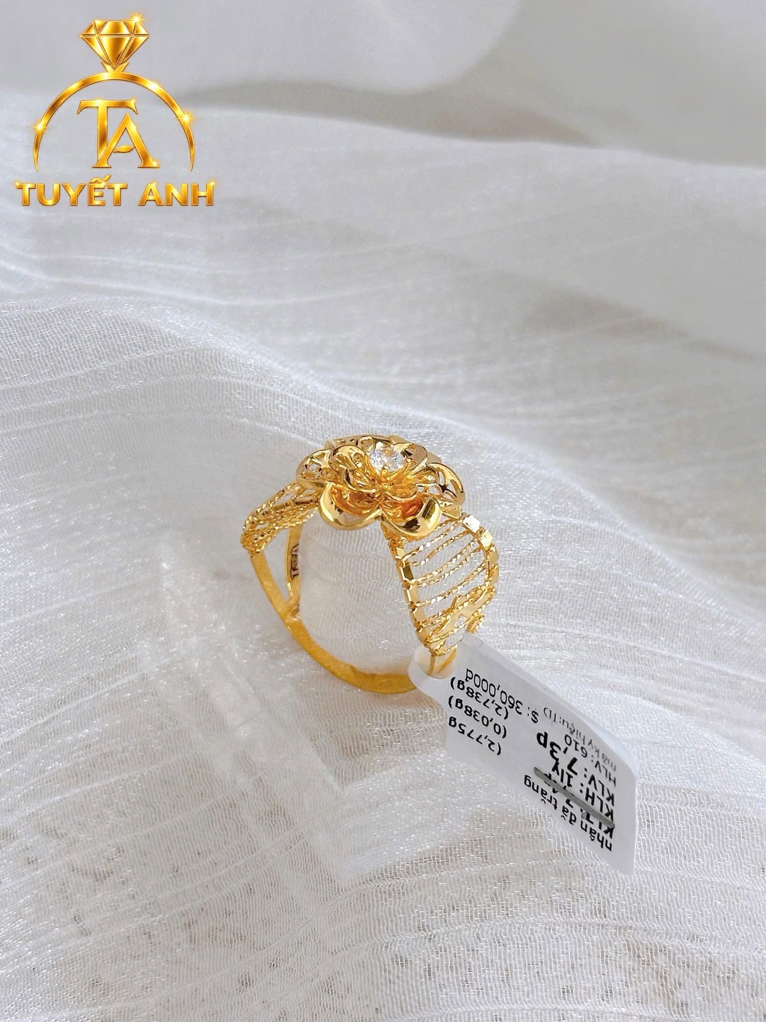 Nhẫn vàng 610