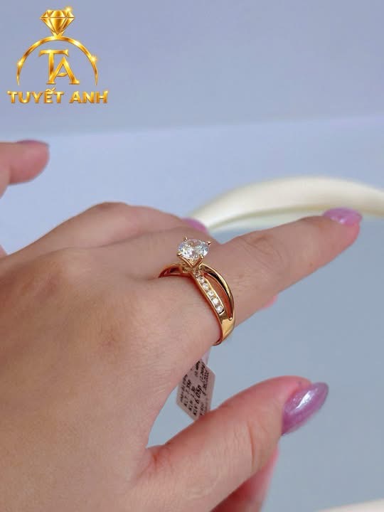 Nhẫn vàng 610
