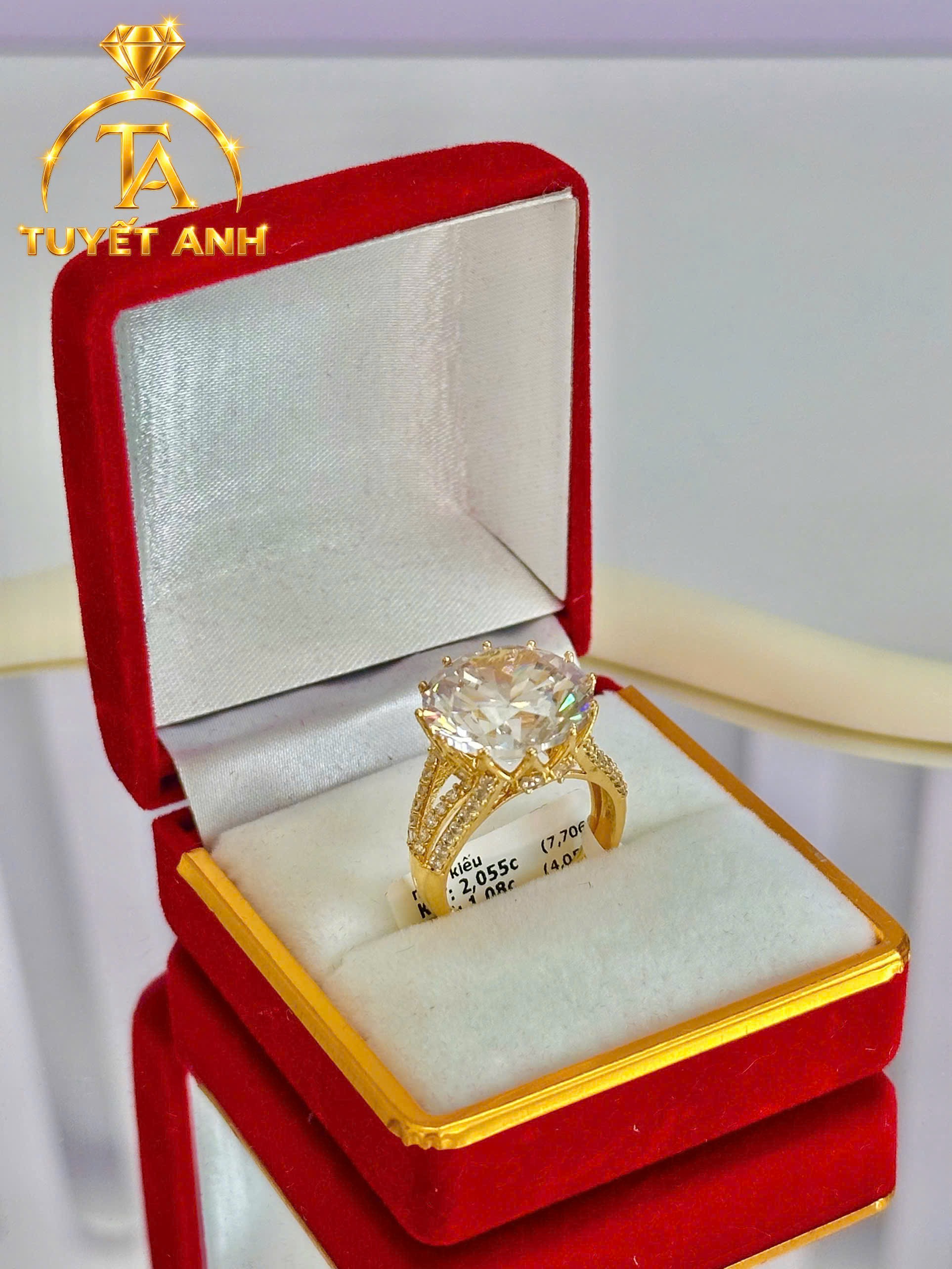 Nhẫn vàng 610