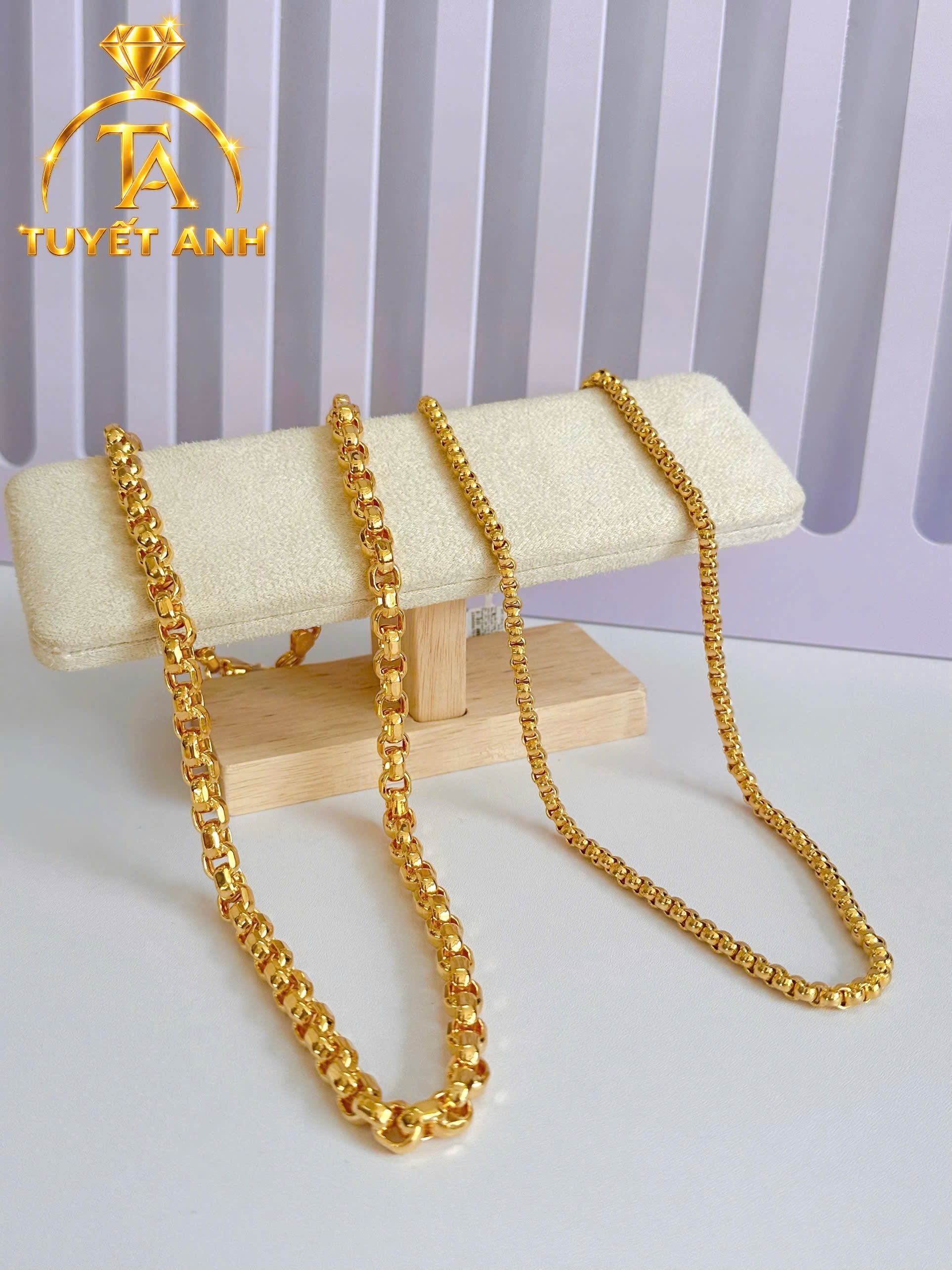 Dây chuyền vàng 610